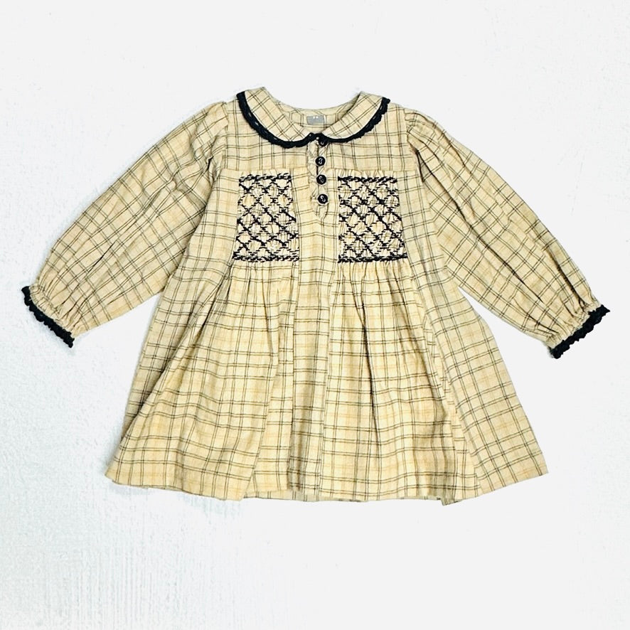 Burberry Girls store smocked dress