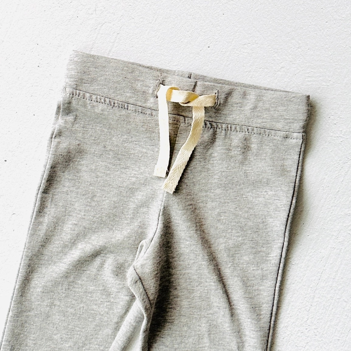 Organic Cotton Jogger Pants for Babies - Baby Shower Gifts - Viverano