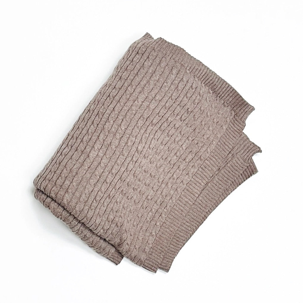 Mini Cable Sweater Knit Baby Blanket (Organic Cotton) -