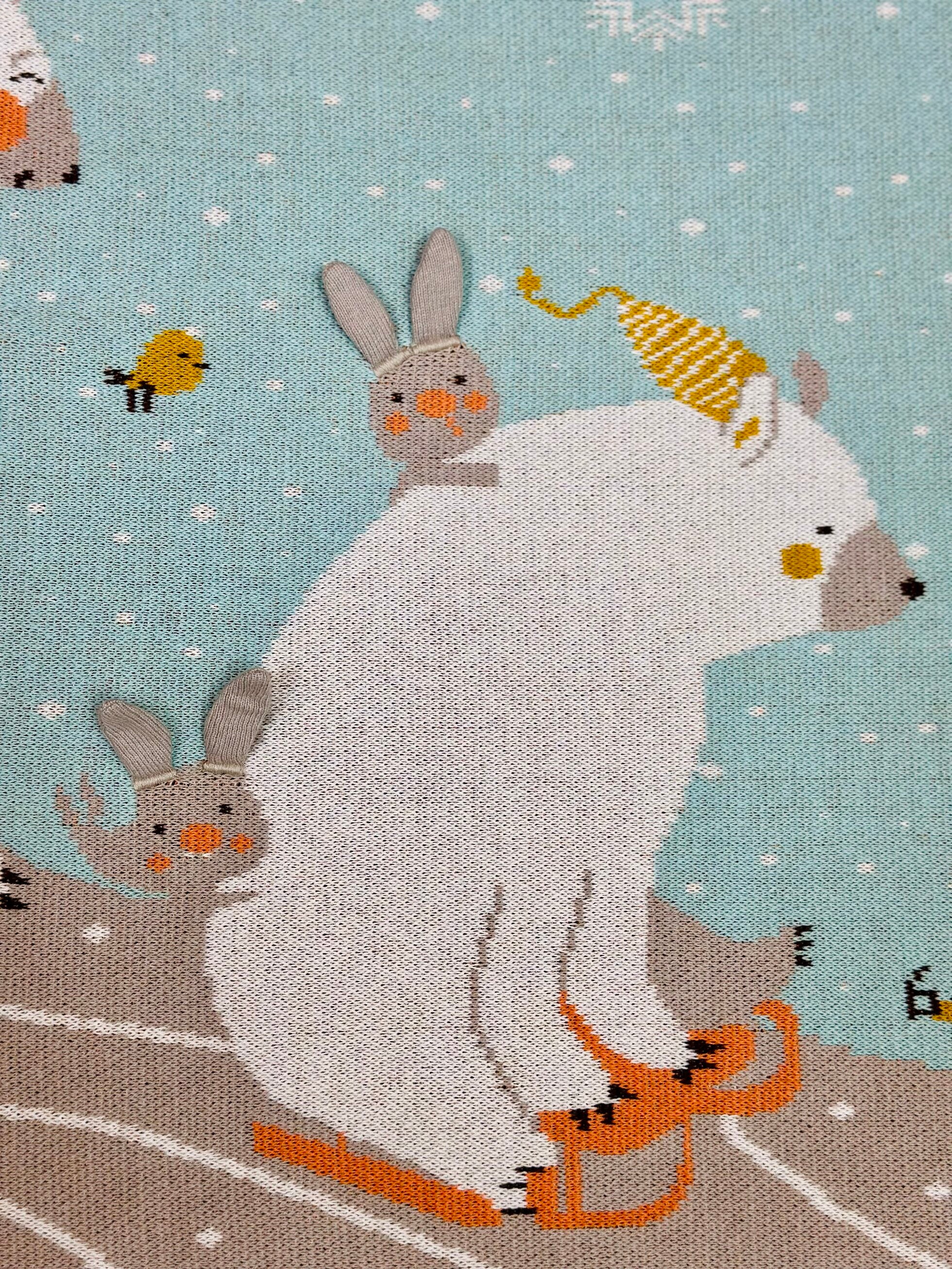 Polar Bear Ski 3D - Organic Cotton Jacquard Sweater Knit Baby Blankets