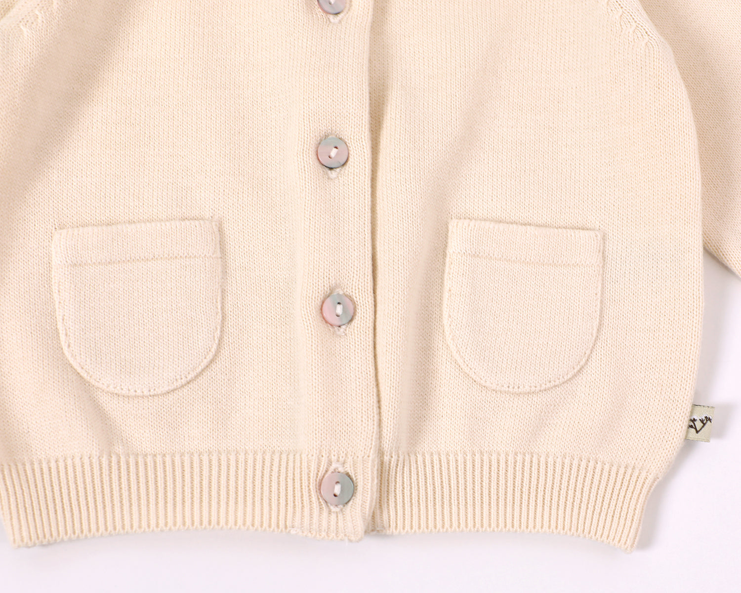 Buttons for babies cardigans best sale