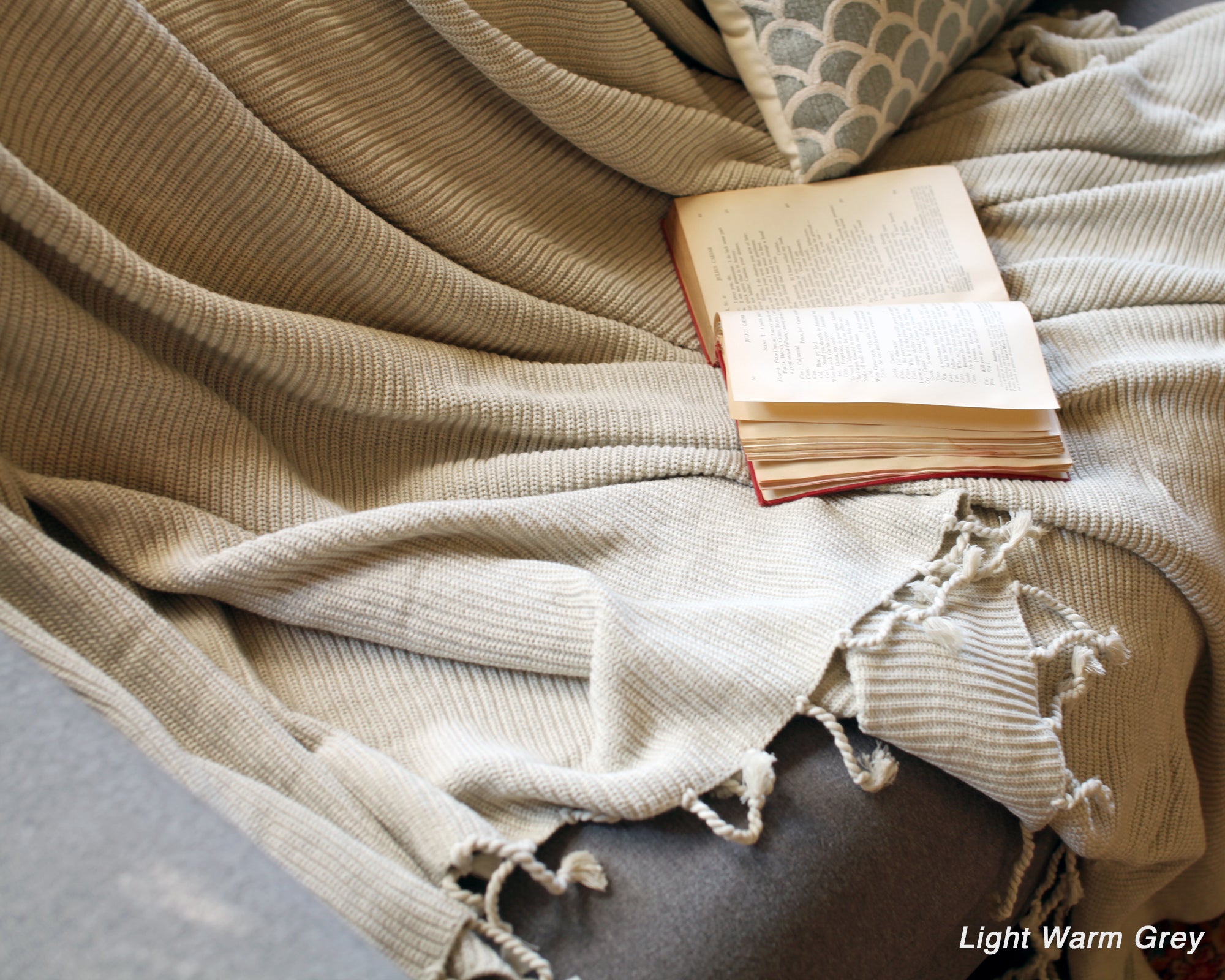 Natural color order blanket throw